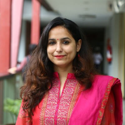 Dr. Meenakshi Tomar